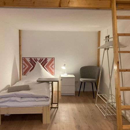 Minimal Hostel No.43 Berlin Exterior photo
